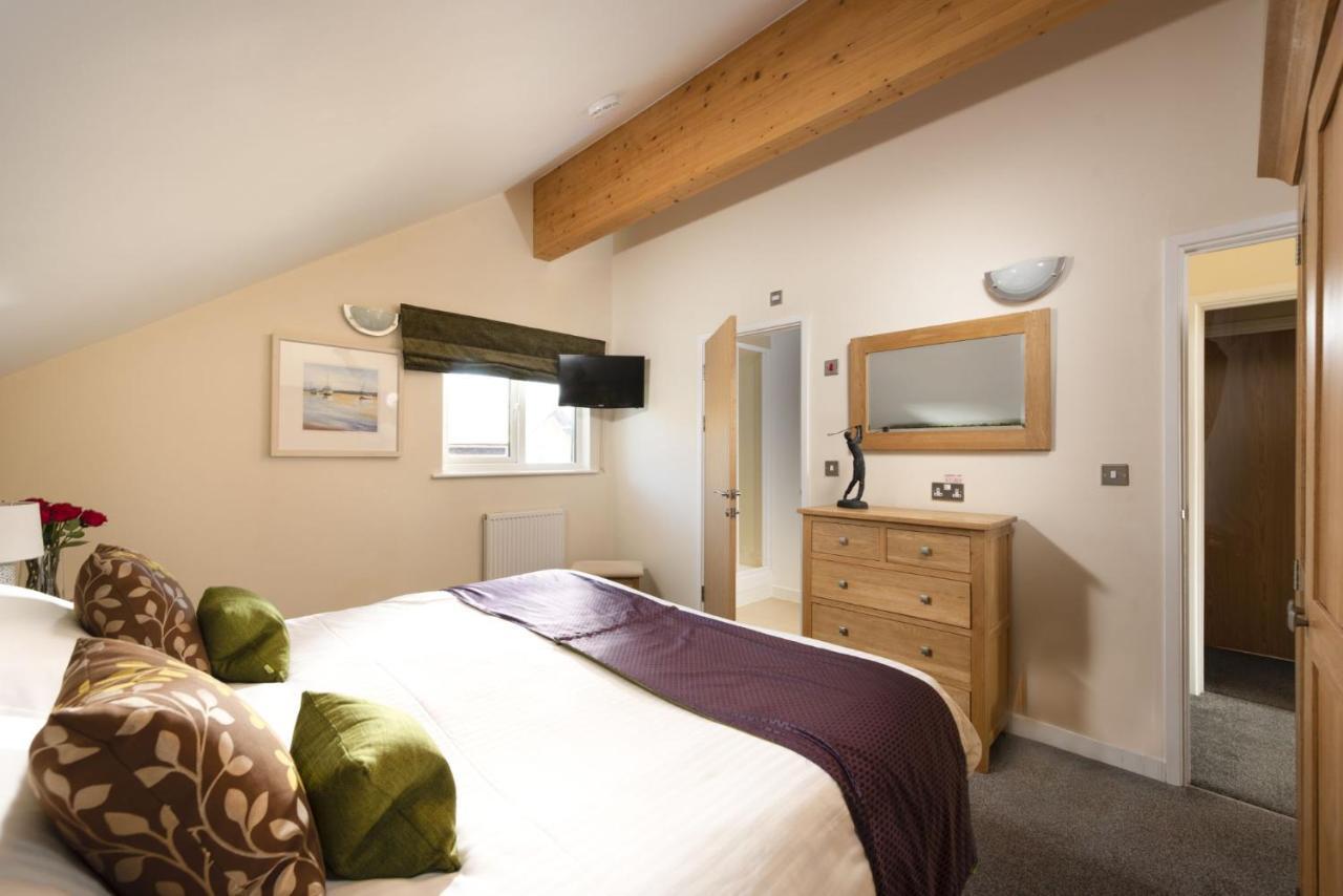 Lodge 40, Retallack Resort & Spa St Columb Major Exterior foto